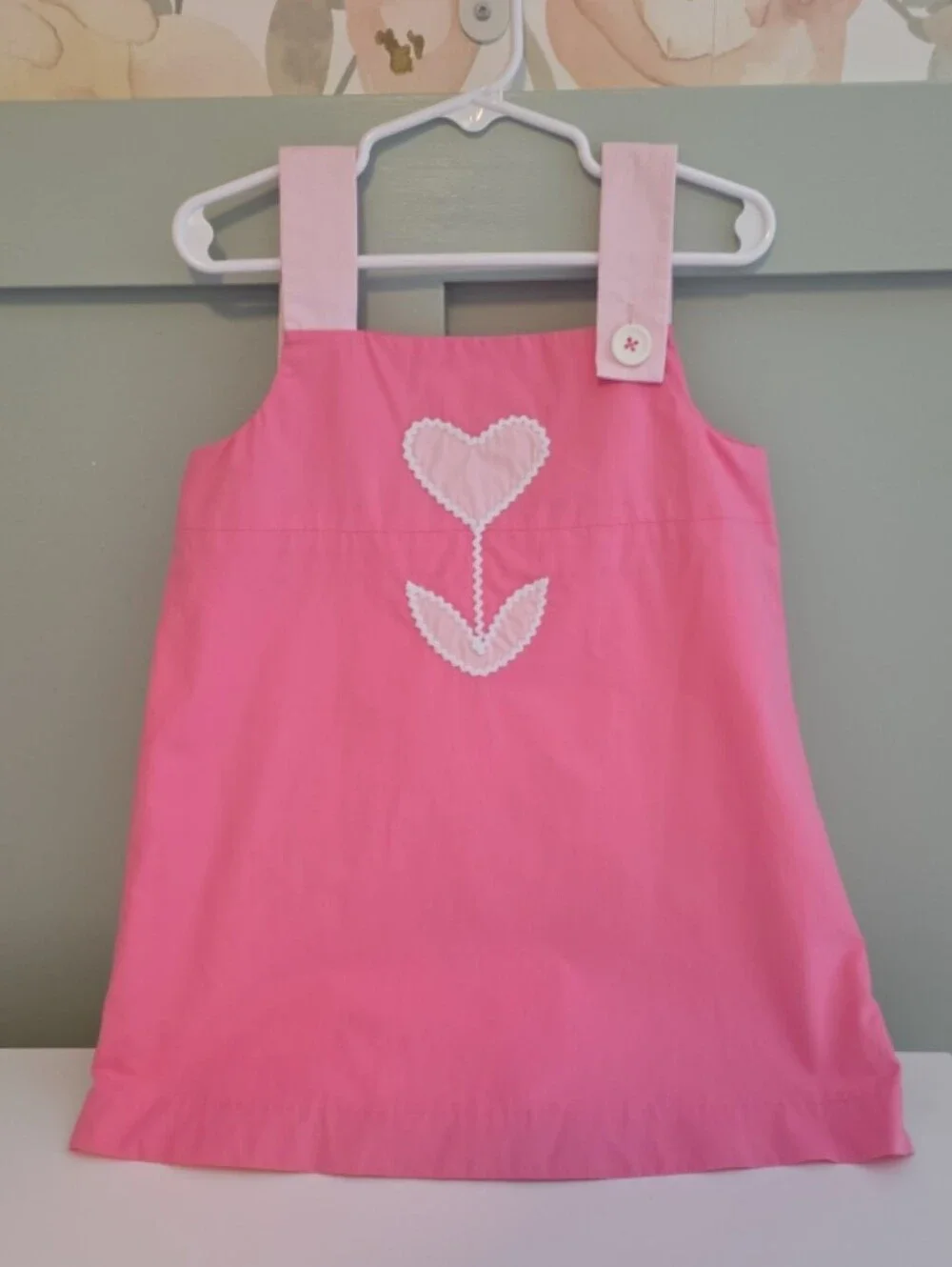 The Beaufort Bonnet Company 4t Pink Heart Tulip Applique Girls' Sundress